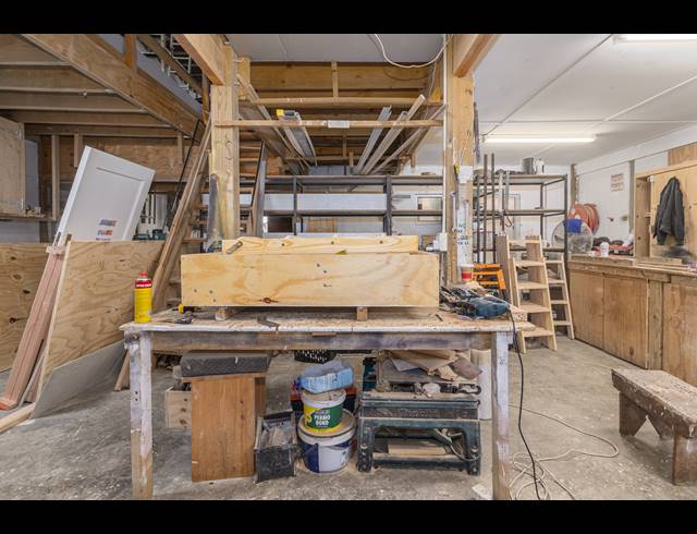 194M² FACTORY FOR SALE IN BROOKLYN